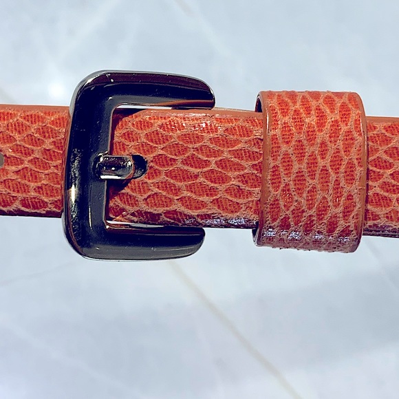 Banana Republic orange snakeskin embossed belt 3/4” wide size 29/30 - Picture 3 of 7